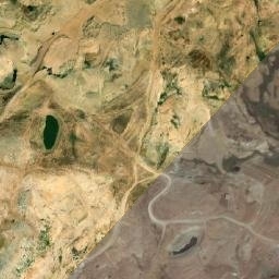 Satellite imagery of Es Sahlât, LB