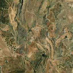 Satellite imagery of Chir el Ahmar, LB