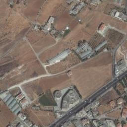 Satellite imagery of Tellet Aïn ech Chqîf, LB