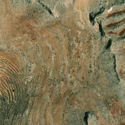 Satellite imagery of El Mdâqer, LB