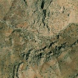 Satellite imagery of Chir el Ahmar, LB