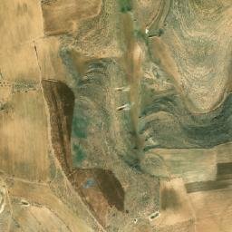 Satellite imagery of Z̧ahr Dawwār Na‘sah, SY