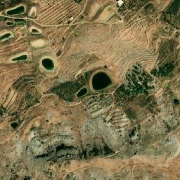 Satellite imagery of Ez Zâroûb, LB