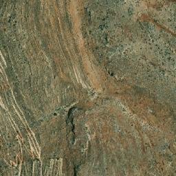 Satellite imagery of El Mdâqer, LB