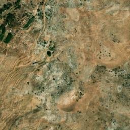 Satellite imagery of Ez Zâroûb, LB