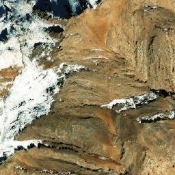 Satellite imagery of Kōh-e Badnāy, AF