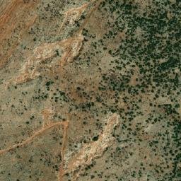 Satellite imagery of El Hanqa, LB