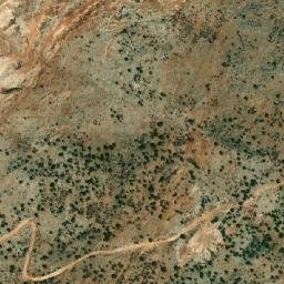 Satellite imagery of El Hanqa, LB