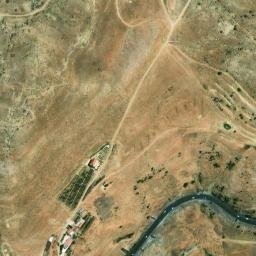 Satellite imagery of Rouaïsset el Machnaqa, LB