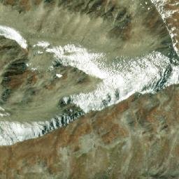 Satellite imagery of Dujwās, IN