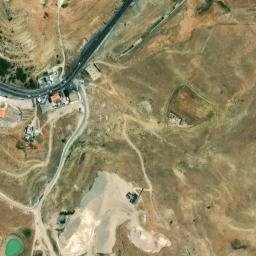 Satellite imagery of Rouaïsset el Machnaqa, LB