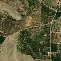Satellite imagery of Jabal al Khinzīrah, SY