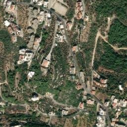 Satellite imagery of Rouaïsset el Hamra, LB