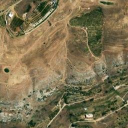 Satellite imagery of Râs et Târoûh, LB