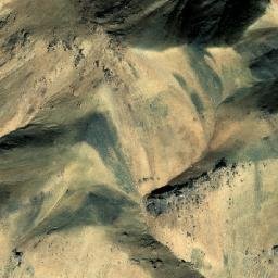 Satellite imagery of Qark-e Pitāw, AF