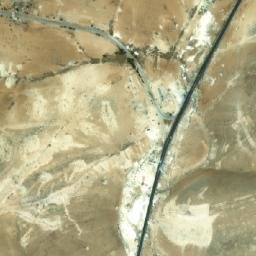 Satellite imagery of Ḑuhūr al Maqāţi‘, SY