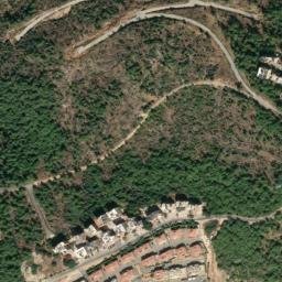 Satellite imagery of Ras ez Zaītoun, LB