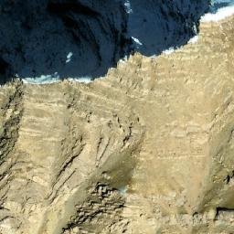 Satellite imagery of Kōh-e Lumbīdah, AF