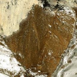 Satellite imagery of Kōh-e Umayd, AF