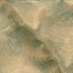 Satellite imagery of Z̧ahr al Wasţānī, SY