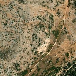 Satellite imagery of Râs en Nabbâa, LB