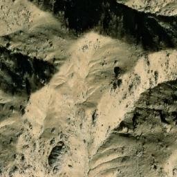 Satellite imagery of Chinārō Ghar, AF