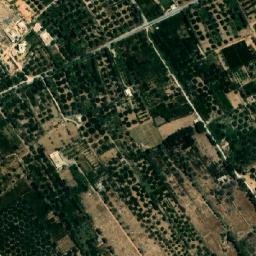 Satellite imagery of Dahret ez Zebs, TN
