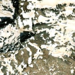 Satellite imagery of Kōh-e Surkh Lās̲h̲, AF