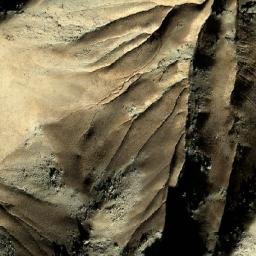 Satellite imagery of Pêkhalū, AF