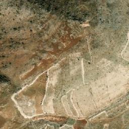 Satellite imagery of Chmîs es Sâbeq, LB