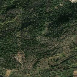 Satellite imagery of Kroûm el Gharb, LB