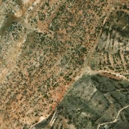 Satellite imagery of Chmîs es Sâbeq, LB