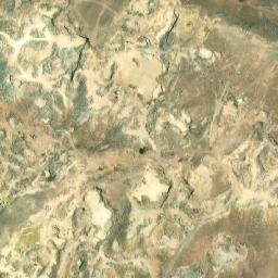Satellite imagery of Mansaf Ţayjan, SY