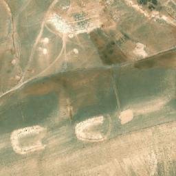 Satellite imagery of Z̧uhūr ‘Ayn al Bayḑah, SY