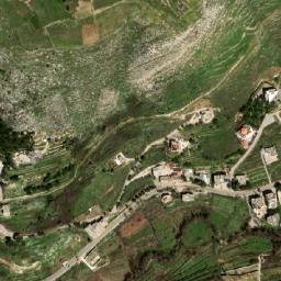 Satellite imagery of Chqîf el Laouz, LB