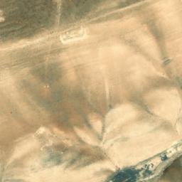Satellite imagery of Ḩarf Abū al Hawā, SY