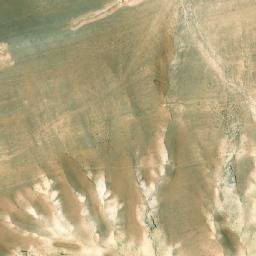 Satellite imagery of Z̧uhūr ‘Ayn al Bayḑah, SY