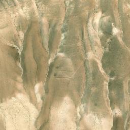 Satellite imagery of Z̧uhūr ‘Ayn al Bayḑah, SY