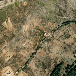Satellite imagery of Chqîf el Attrach, LB