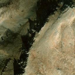 Satellite imagery of ‘Arīḑ an Nadūf, SY