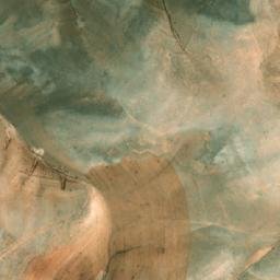 Satellite imagery of Z̧ahrat Sibā‘ al Bāshā, SY