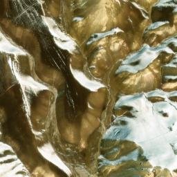Satellite imagery of Lākh-e Yārak Kōr, AF