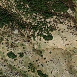 Satellite imagery of Ez Zarkêt, LB