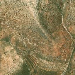 Satellite imagery of ‘Arīḑ as Samn, SY