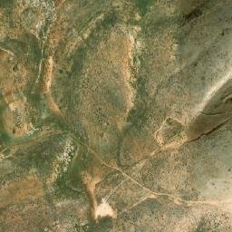 Satellite imagery of ‘Arīḑ as Samn, SY