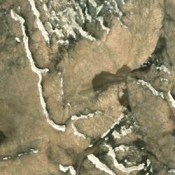 Satellite imagery of Pushtah-ye Tangī-ye Āwbārīk, AF
