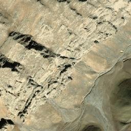 Satellite imagery of Qolleh-ye Qasīm, AF