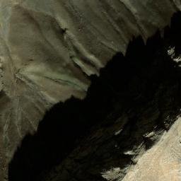 Satellite imagery of Qolleh-ye Qasīm, AF