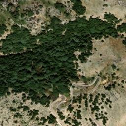 Satellite imagery of Ez Zarkêt, LB