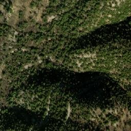 Satellite imagery of Ez Zarkêt, LB